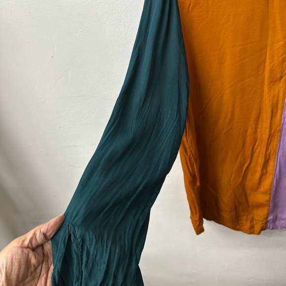 FARM Rio Multicolor Button-Down Shirt - Picture 9 of 11